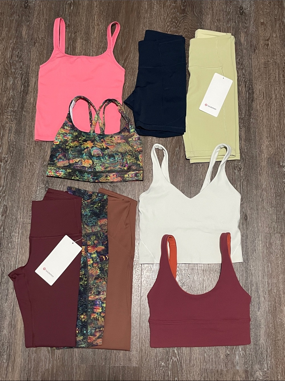 NWT//NWOT Lululemon Matching 9-Item Bundle. Size 2